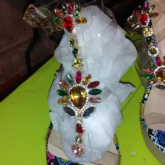 Wedges - Picture 4 of 4